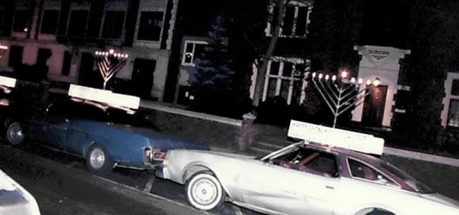 שיירת האור בכניסה לבית משיח לפני היציאה